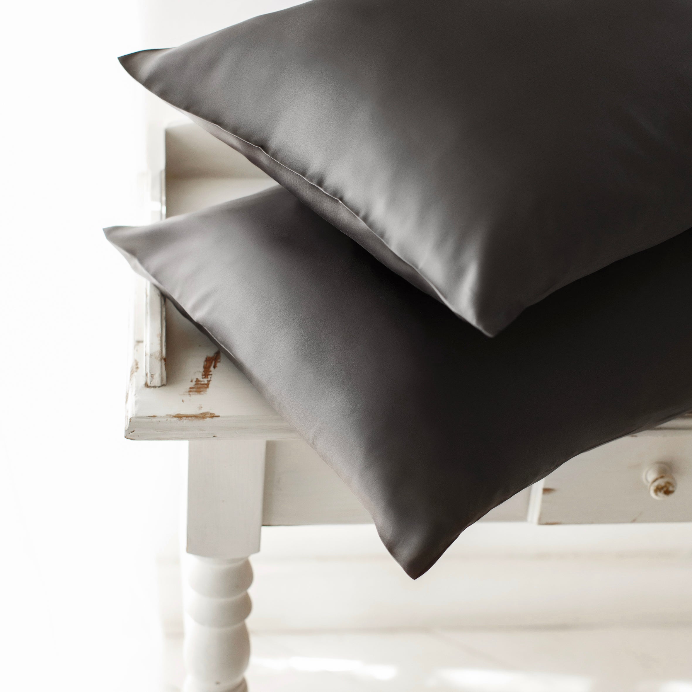 Pure Silk Pillowcase 22 Momme - Charcoal-Grey