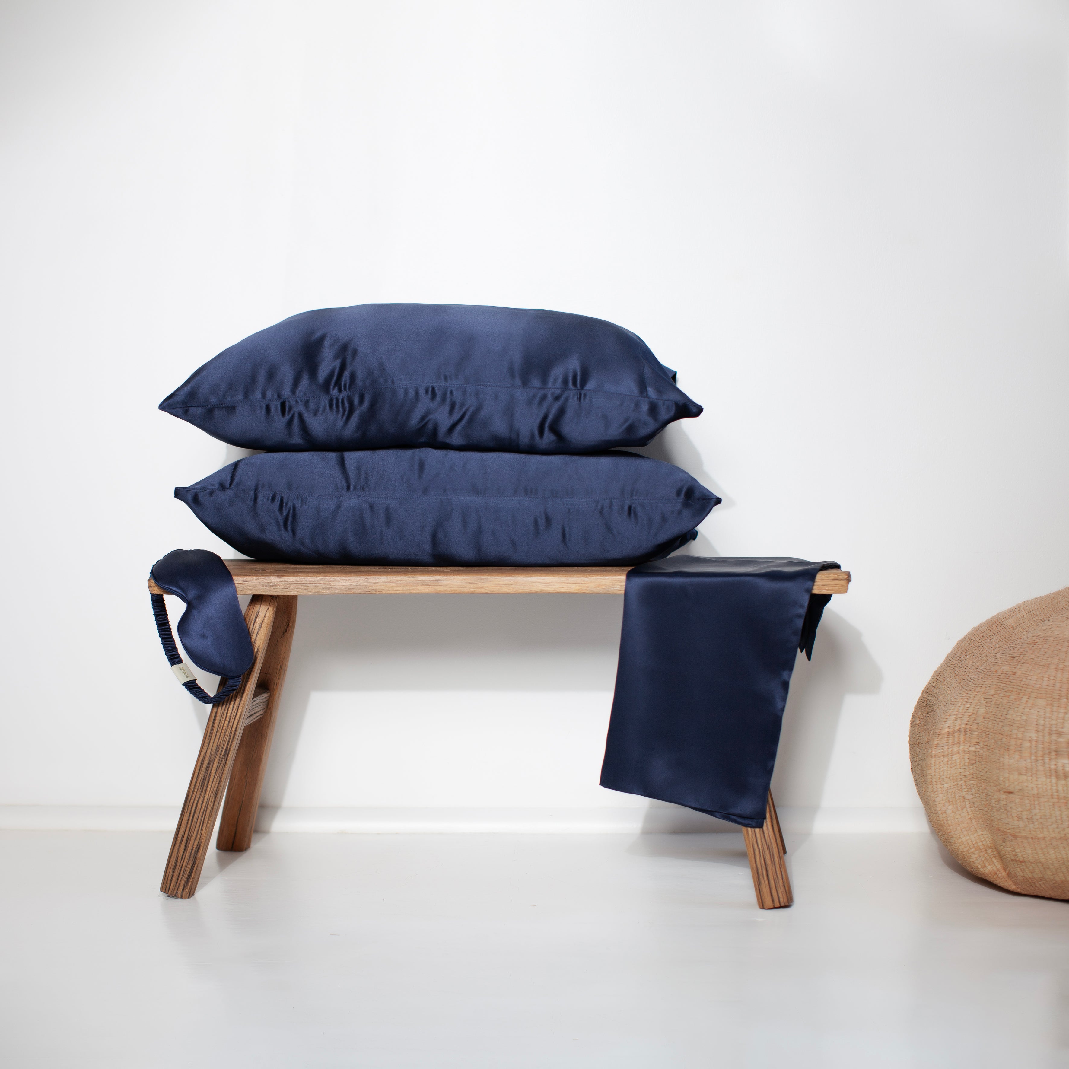 Pure Silk Pillowcase 22 Momme - Navy Blue