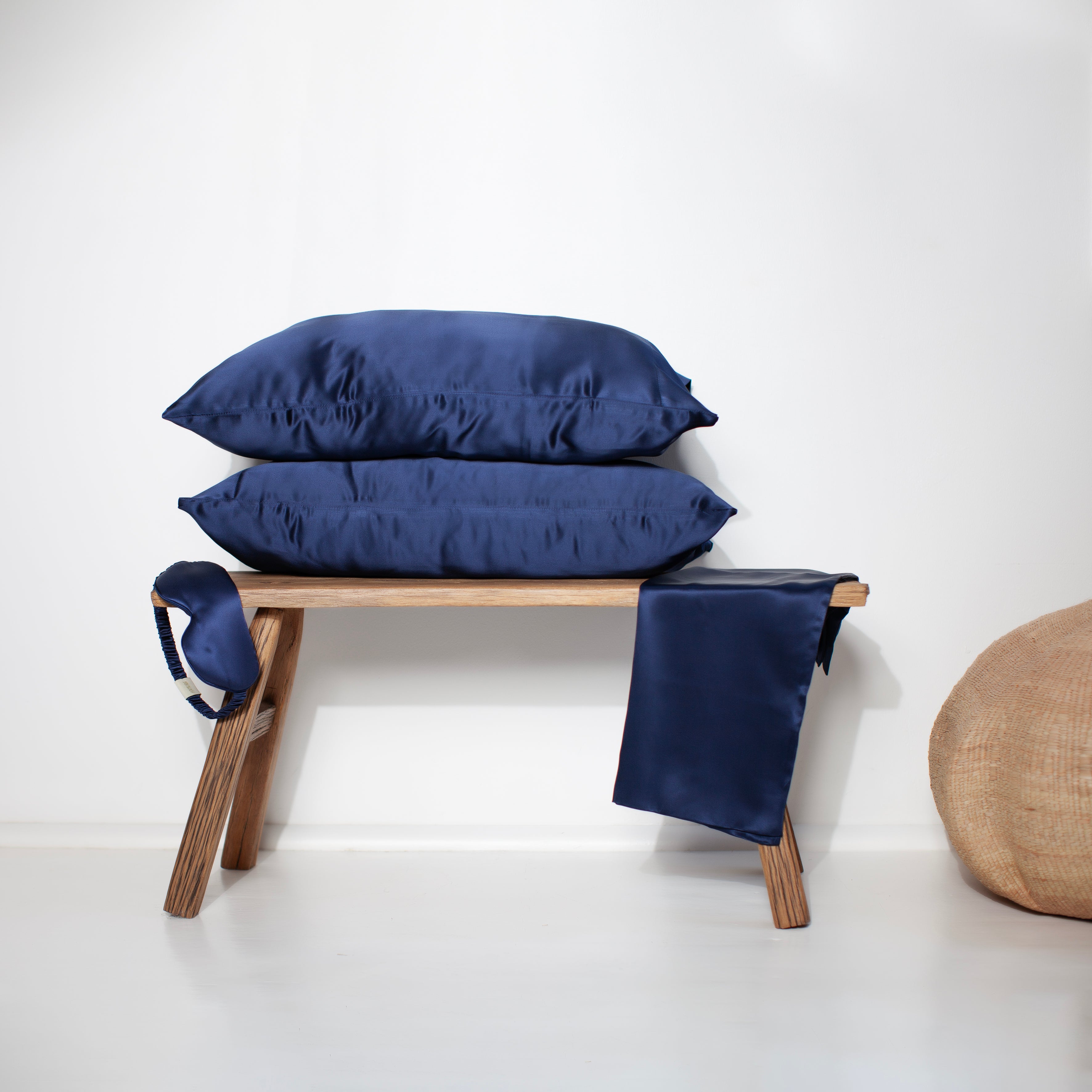 Pure Silk Pillowcase 22 Momme - Navy Blue